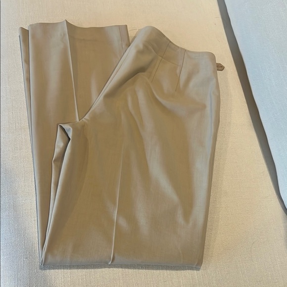 Talbots Cream Tailored stretch Trousers with side zipper size 10 - Picture 11 of 12